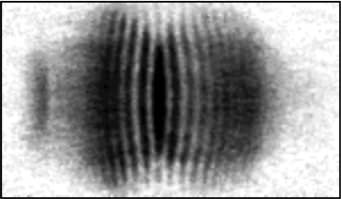 Interferncia de dois condensados de Bose-Einstein.